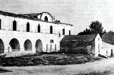 Facciata laterale del convento dei certosini. (foto d'epoca )