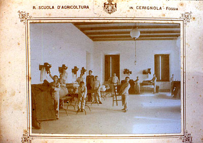 Dormitorio del convitto della Regia Scuola di Agricoltura. (foto Gioacchino Albanese)