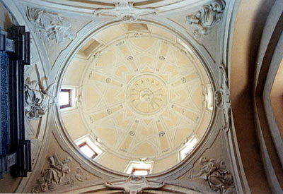 Chiesa di S. Francesco: una delle cupole. (foto Gioacchino Albanese)
