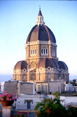 Duomo Tonti: veduta posteriore. (foto Gioacchino Albanese)