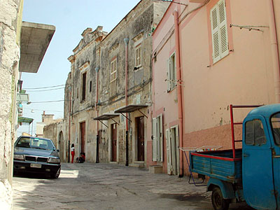 S. Agostino: prospetto della chiesa in via S. Agostino. (foto Gioacchino Albanese)