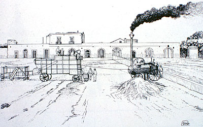 Edificio padronale con grande portone di ingresso e sopraelevazione rispetto alle altre costruzioni. (Tavola Pasquale Bu
