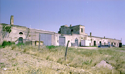 La parte ottocentesca della masseria. (foto Gioacchino Albanese)