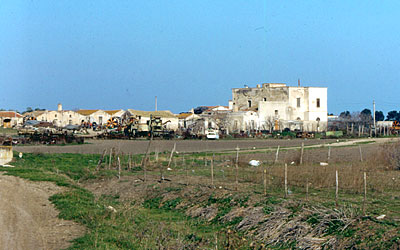 Il notevole complesso di edifici della masseria Giardino in una veduta generale. (foto Gioacchino Albanese)