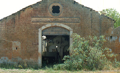 Stabilimento S. Marco: facciata dello stabilimento. (foto Gioacchino Albanese)