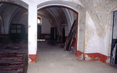 Cantina e sotto cantina . (foto Gioacchino Albanese)