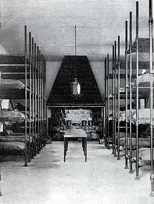 Il dormitorio dell'oleificio come si presentava nel 1903. (foto dall'album della Casa )