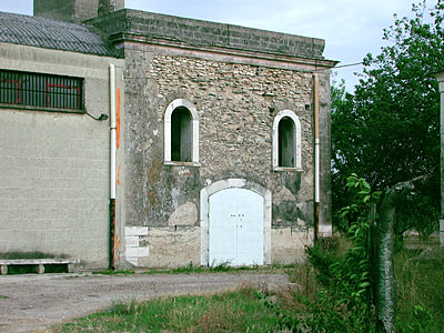 Masseria Tannoia: facciata laterale della casa del guardiano. (foto Gioacchino Albanese)