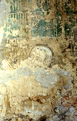 Affreschi del piano terra della Torre. Figura del committente orante. (foto Gioacchino Albanese)