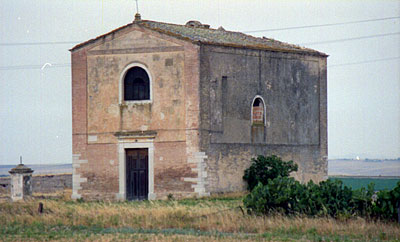 Masseria Torretta: la chiesetta. (foto Gioacchino Albanese)